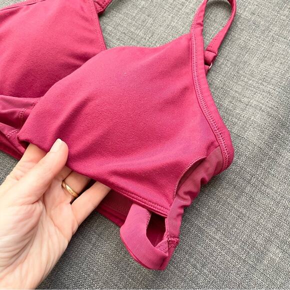 Fabletics Tammy Low Impact Sports Bar Women size S Faux Wrap Bralette Dark Pink - Picture 5 of 10